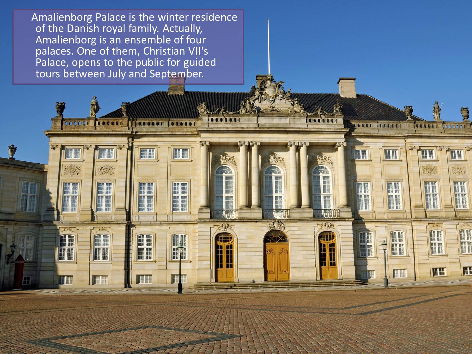 Презентація на тему «Amalienborg» - Слайд #2
