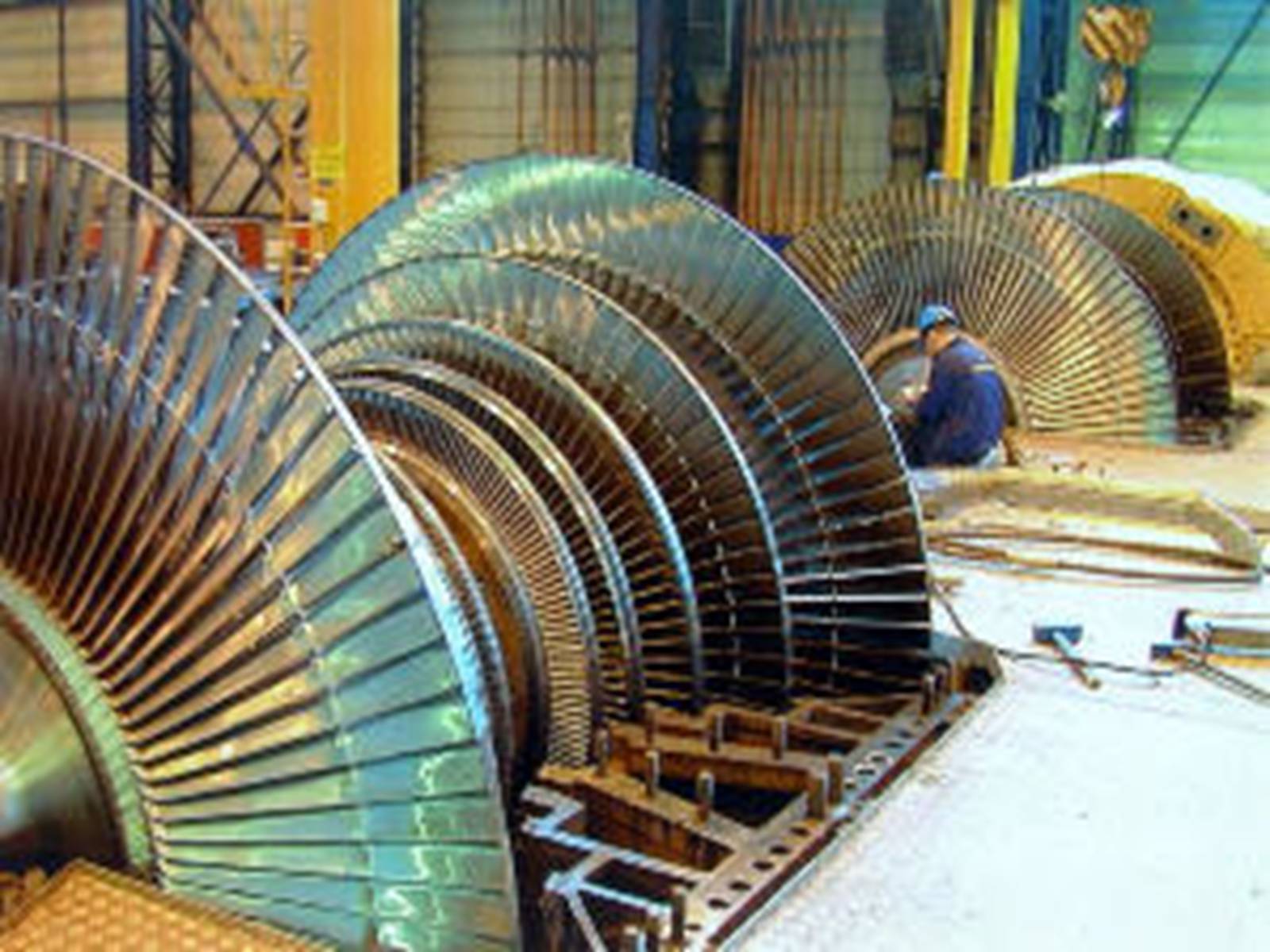 4 паровые турбины. Паровая турбина к-1200-6,8/50. Ротор турбины электростанции. Паровая турбина к-255-162-2 для ТЭС «Альхольма». Турбогенератор с паровой турбиной.