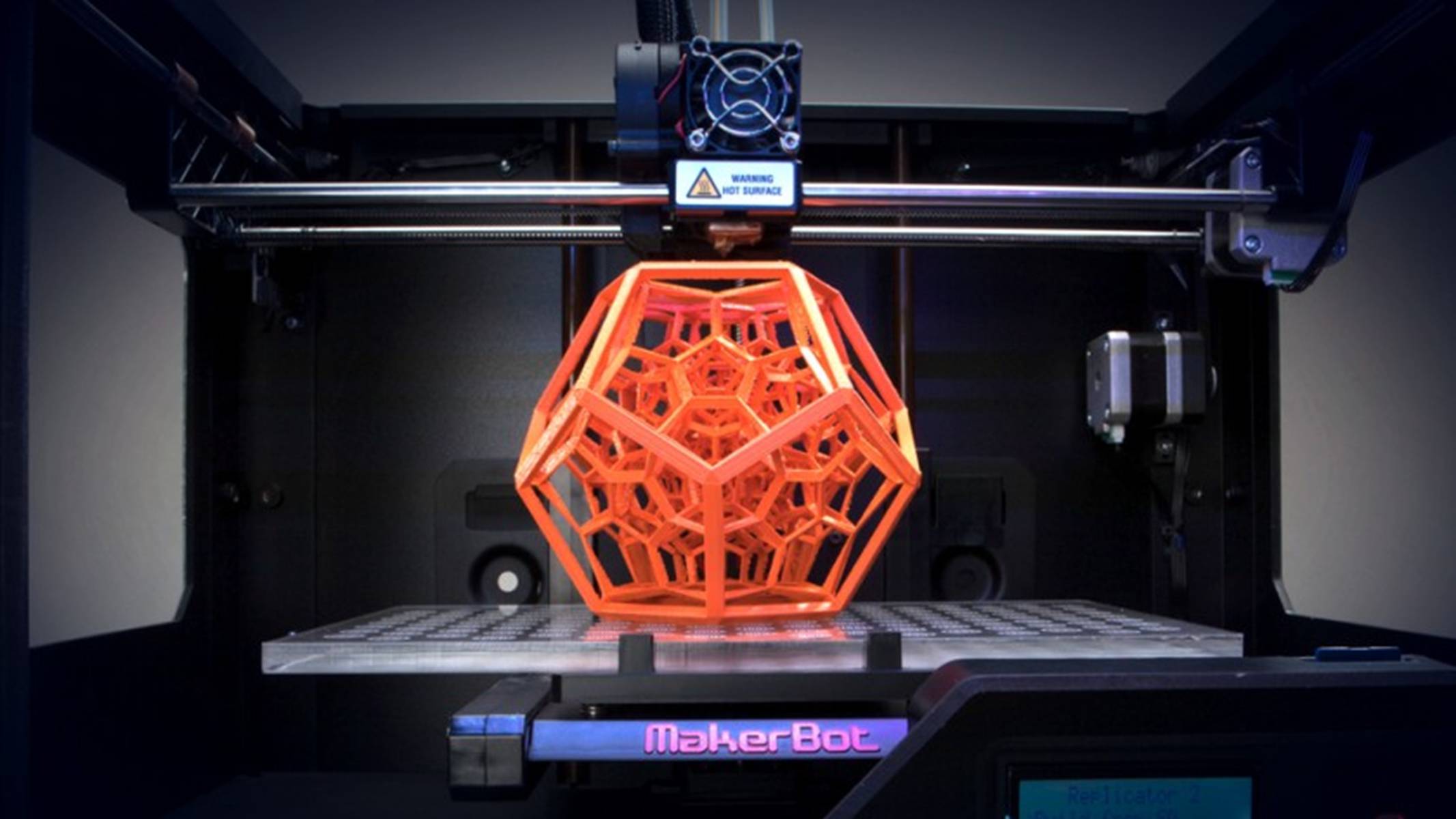 За 4 часа 3d принтер напечатал 68. 3д принтер 2022. 3d принтер 3dm. 3 В принтер аддитивные технологии. Makerbot Replicator 2x.